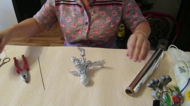 Ватная игрушка Сорока-воровка. Мастер класс. Часть 1. смотреть онлайн