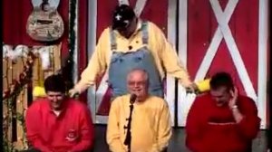 Прикольно мужик смеется