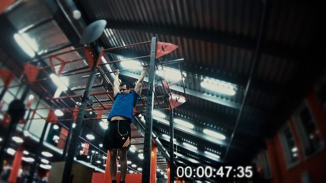 КРУТЯЩИЙСЯ ТУРНИК в любом зале ЛАЙФКАХ смотреть онлайн