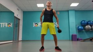 Оборот гири вокруг корпуса