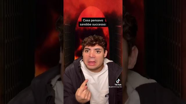 Quando avevi otto anni e andavi a catechismo per la messa 😂 -Gabriele vagnato