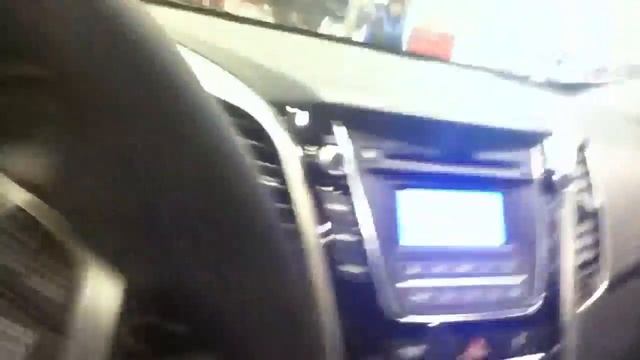 Hyundai Elantra GT (i30) at 2012-2013 Seattle Auto Show смотреть онлайн