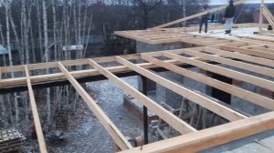 строим вальмовую крышу в  360 квадратов