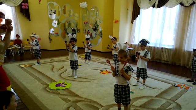 Весёлый оркестр-повторялка: "Ложки и ладошки" ср.гр. смотреть онлайн