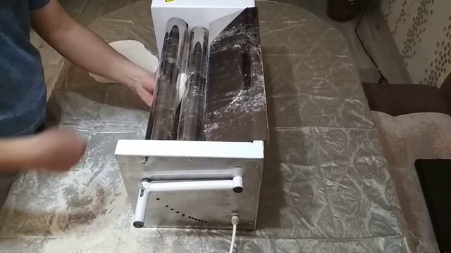 Тестораскаточная машина тестомес электрический