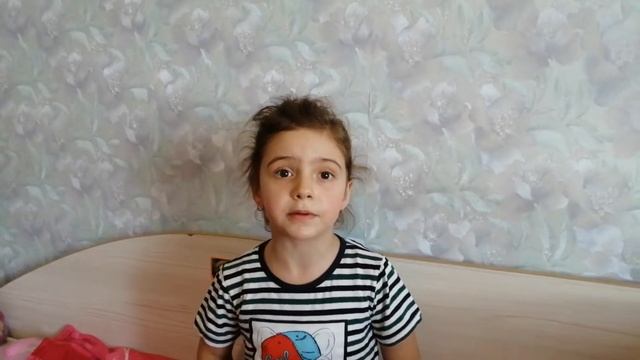 Трогательное стихотворение маме. "Хочу я, мамочка моя..."