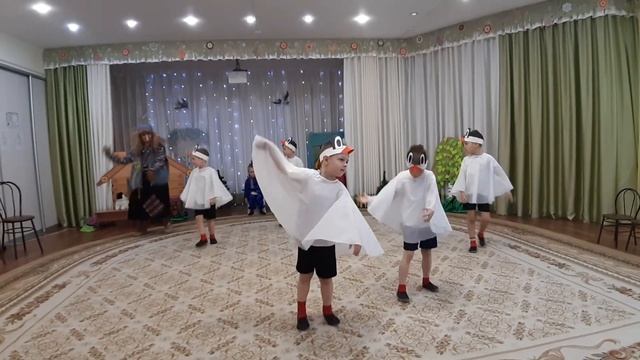 Сказка ГУСИ ЛЕБЕДИ гр "Бусинка" Д/С №162 смотреть онлайн