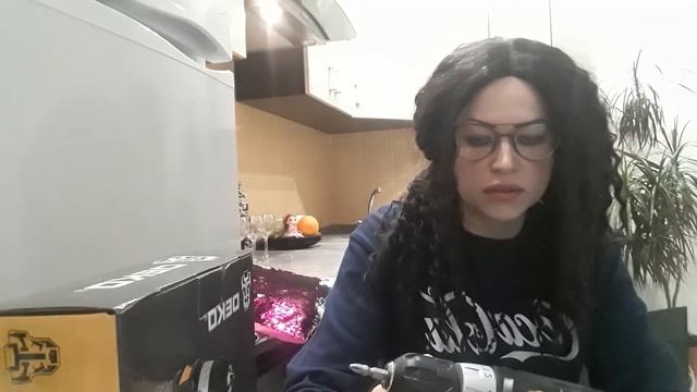 Обзор аккумуляторной дрели - шуруповерта DEKO GCD12DU3 смотреть онлайн