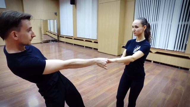 Танцевальный Клуб Движение. Roll in - roll out смотреть онлайн