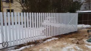 Установка забора из штакетника