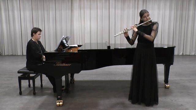 London Young Musician of the Year 2022 - Aksinia Khomenko смотреть онлайн