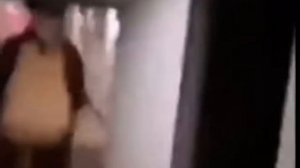 Медведь бежит мем