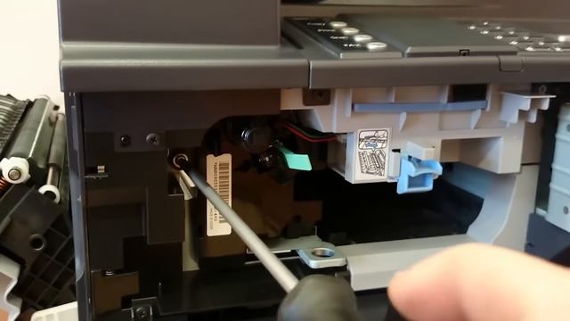 KYOCERA TASKAlfa 180 181 220 221 wyjęcie bębna MK-460 dewelopingu DV-460 смотреть онлайн