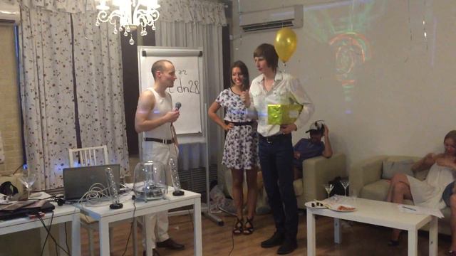 Поздравление - Костя и Вероника смотреть онлайн