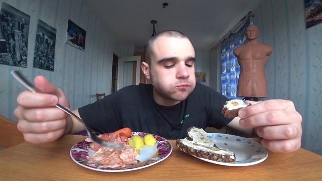 МУКБАНГ АСМР КАРТОШКА / СОСИСКИ / СОУС / БУТЕРБРОДЫ - ХЛЕБ  МАСЛО / ОБЖОР УЖИН / EATING ASMR Mukban
