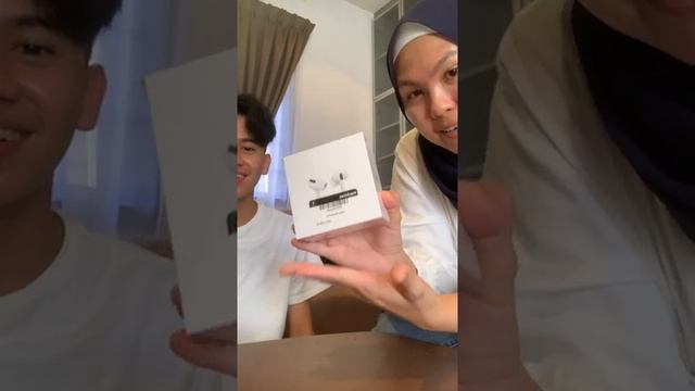 Review Apple Airpods Pro (Intro) смотреть онлайн