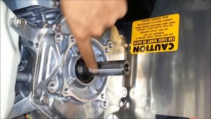 How to Remove, Replace & Install a Pressure Washer Pump