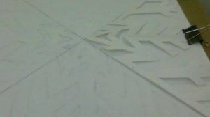 Объемная снежинка из пенопласта