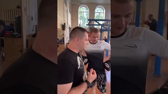 Как думаете, каким должен быть тренер ? #бокс #boxingtraining #тренерпобоксу