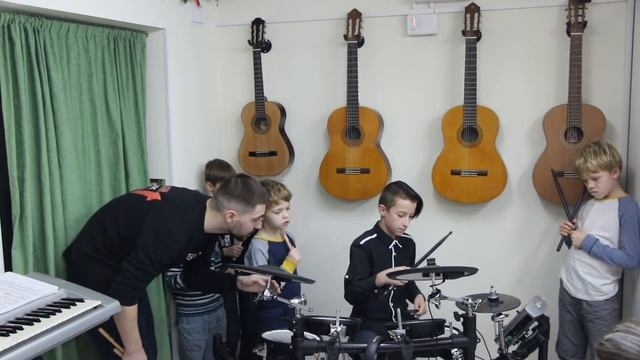 Пробный урок. Барабаны смотреть онлайн