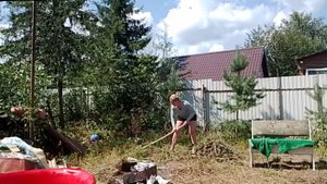 Наша 31 сотка...Работы становится все больше))) Нашли прекрасную набережную...