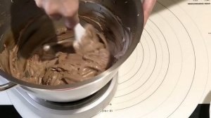 Торт Гусиные лапки с вишней и шоколадным кремом