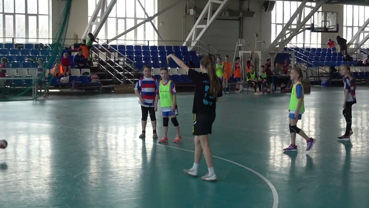 Салатовые - Полосатые. Группа.