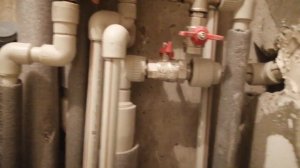 Как правильно сделать выводы к водяному полотенцесушителю