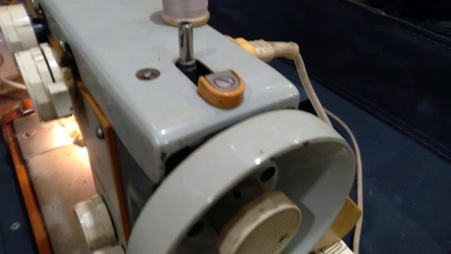 Швейная машинка Подольск 142 смотреть онлайн