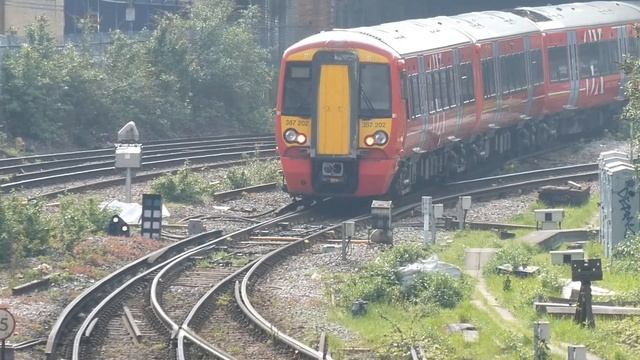 Focus on the Electrostar: Class 387 on the Gatwick Express смотреть онлайн