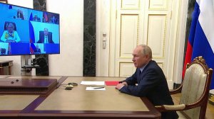 Вопросы информационной безопасности Владимир Путин обсудил с постоянными членами Совбеза РФ