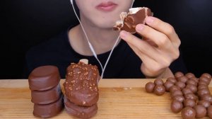 ASMR HAAGEN-DAZS MALTESERS CHOCOLATE ICE CREAM MUKBANG 하겐다즈 몰티져스 초콜릿 아이스크림 먹방 チョコレー咀嚼音 EATING SOUND