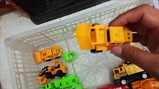 Box Full Off Cars, Rolls Royce, Ferrari, Lamborghini, Lexus, Suzuki, Daihatsu, Buggati, Audi, Fs22