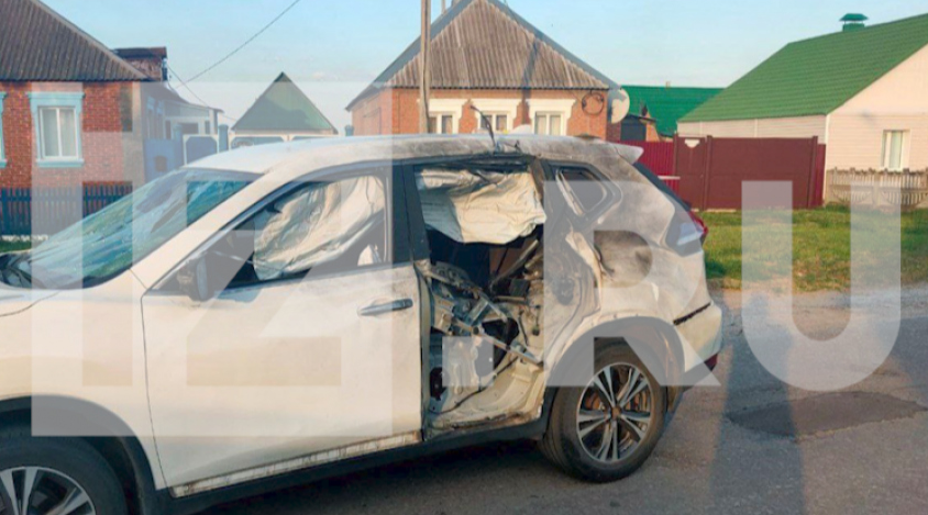 Момент атаки украинского беспилотника на авто в Шебекино попал на видео
