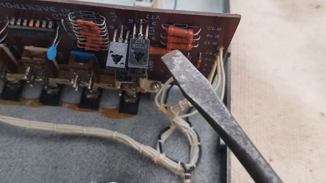 Микшерный пульт Электроника ПМ-01 1982 года выпуска смотреть онлайн