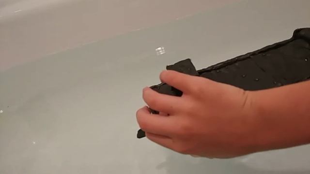 Потопление корабля из пластилина и выброс (отходов) смотреть онлайн