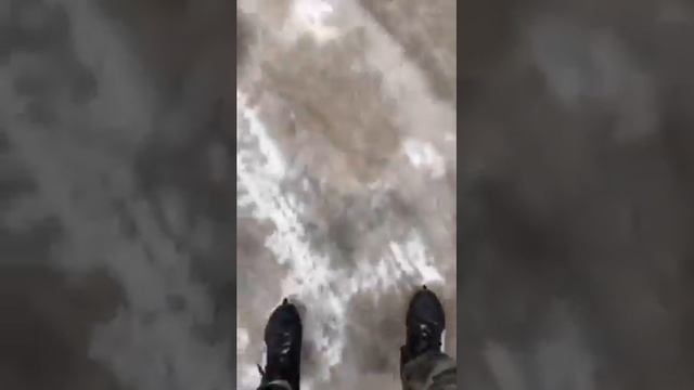 Каток, а не улицы. В Молодечно люди катаются по улицам на коньках.