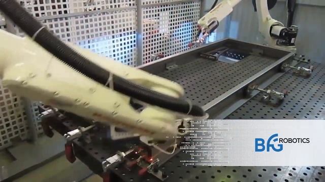 Роботизированная сварка дверей смотреть онлайн