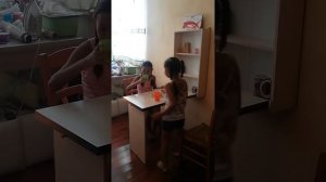 складной стол для детской или кухни