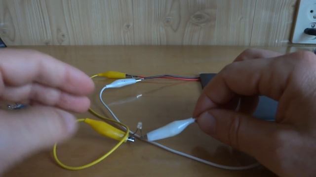 УЛЬТРАФИОЛЕТОВЫЙ или ИНФРАКРАСНЫЙ ? Какой свет для Солнечной панели лучше ? смотреть онлайн