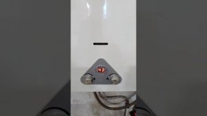 Кипяток из колонки летом.