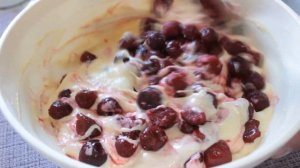 Ищете легкий и Вкусный Завтрак? Этот рецепт для тебя! Вкусные ОЛАДЬИ с ВИШНЕЙ! ?Завтрак за 15 минут