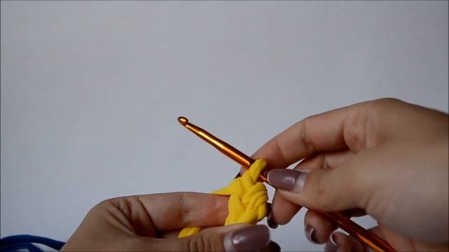 Как связать ручку крючком гусеничка. Как связать ручку крючком гусеничка