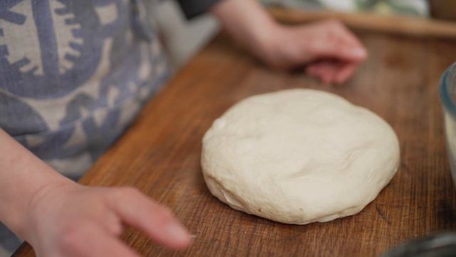 Ossetian Pie with herbs and cheese смотреть онлайн