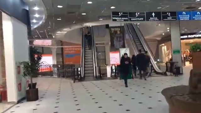 Екатеринбург гуляем по ТРЦ Гринвич 22.11.2021.