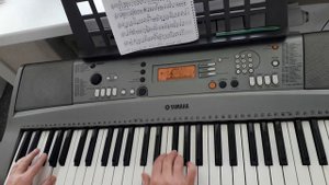 Десятый наш десантный батальон на синтезаторе.