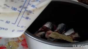 Так скумбрию Вы точно не  готовили.Готовлю в мультиварке.