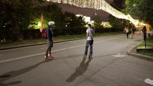 Музеон. Парк Горького. На роликах.