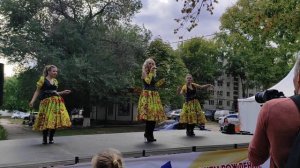 Бэлла Чезлова и проект КузьмИнишна