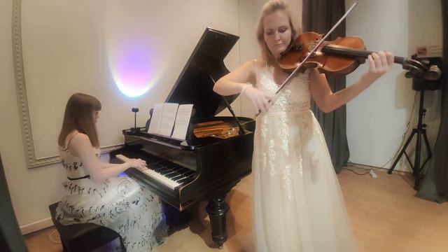 С. Рахманинов "Вокализ". Татьяна Комиссарова (альт), Маргарита Ваганова (фортепиано) смотреть онлайн